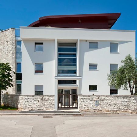 The Q Superior - A Penthouse With Jacuzzi And Sauna Rovinj Extérieur photo