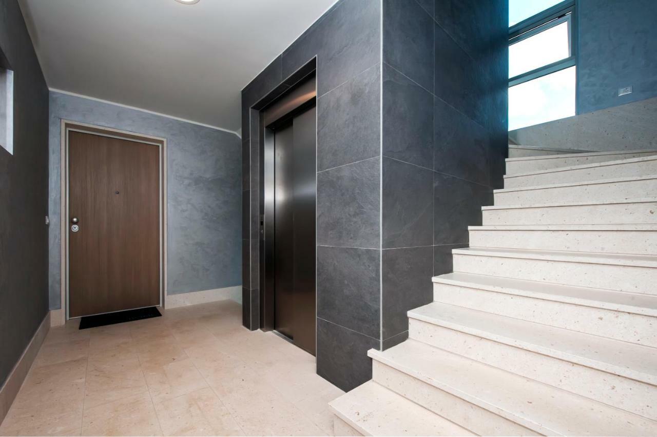 The Q Superior - A Penthouse With Jacuzzi And Sauna Rovinj Extérieur photo