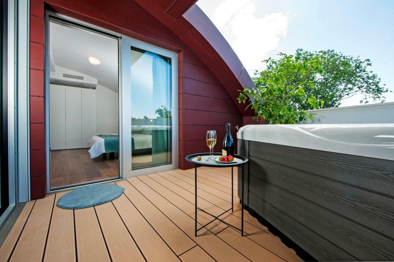 The Q Superior - A Penthouse With Jacuzzi And Sauna Rovinj Extérieur photo